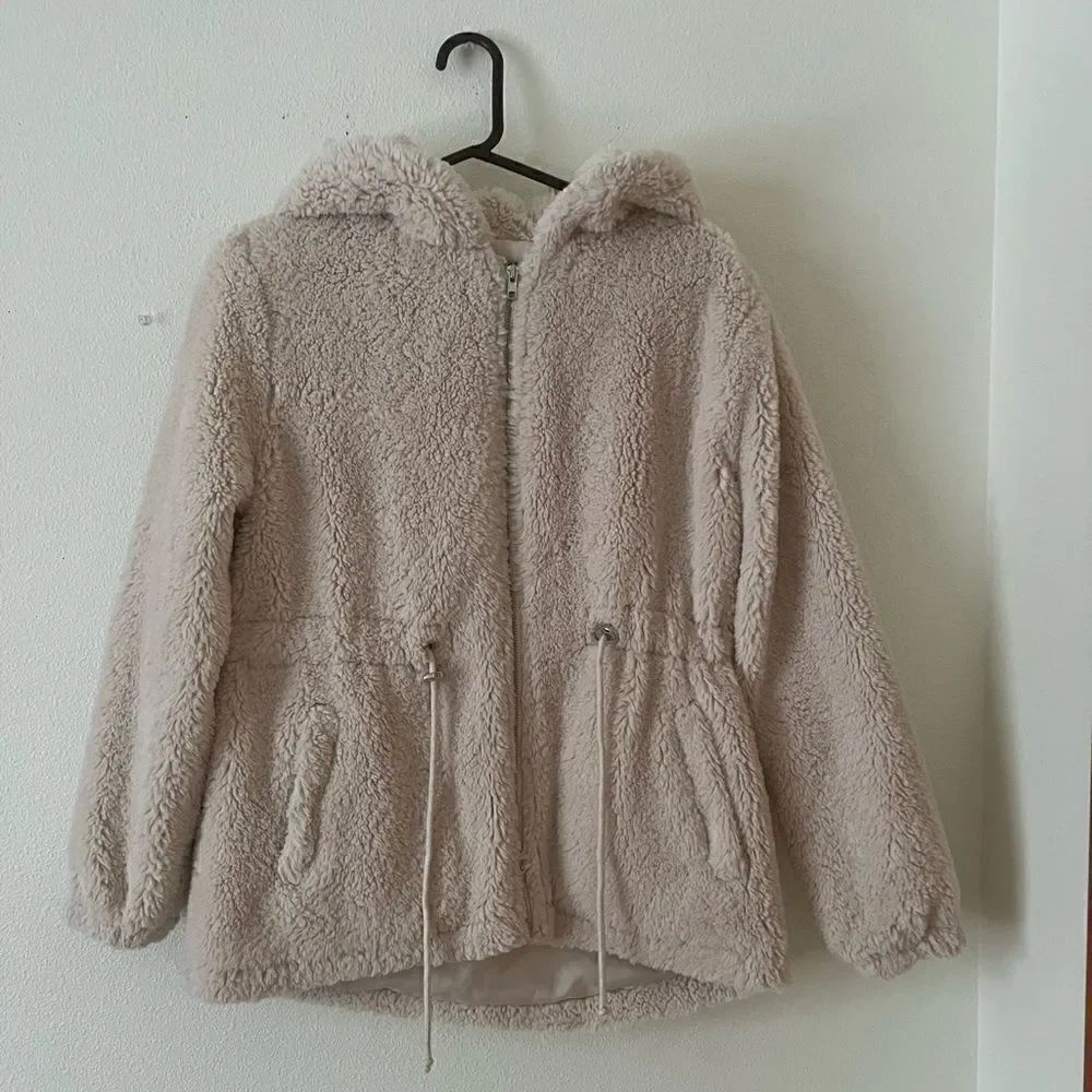 Forever 21 Teddy bear Women coat size Small